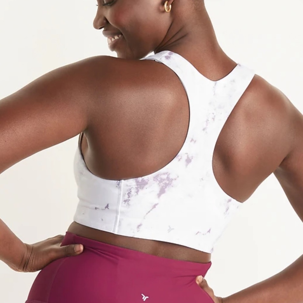 Old Navy Go-Dry Medium Support PowerSoft Sports Bra - Size:M